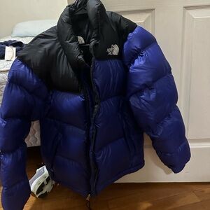 North face puffer jacket